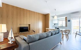 Cozy Ap Renovado 1ª Linha De Praia - Armacao Pera
